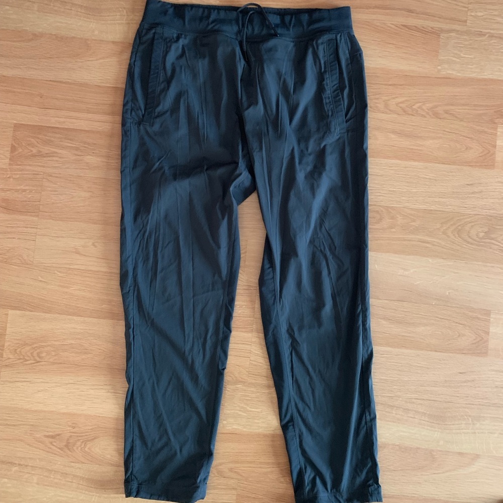 Lululemon men’s pants